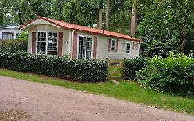Woudthuisje